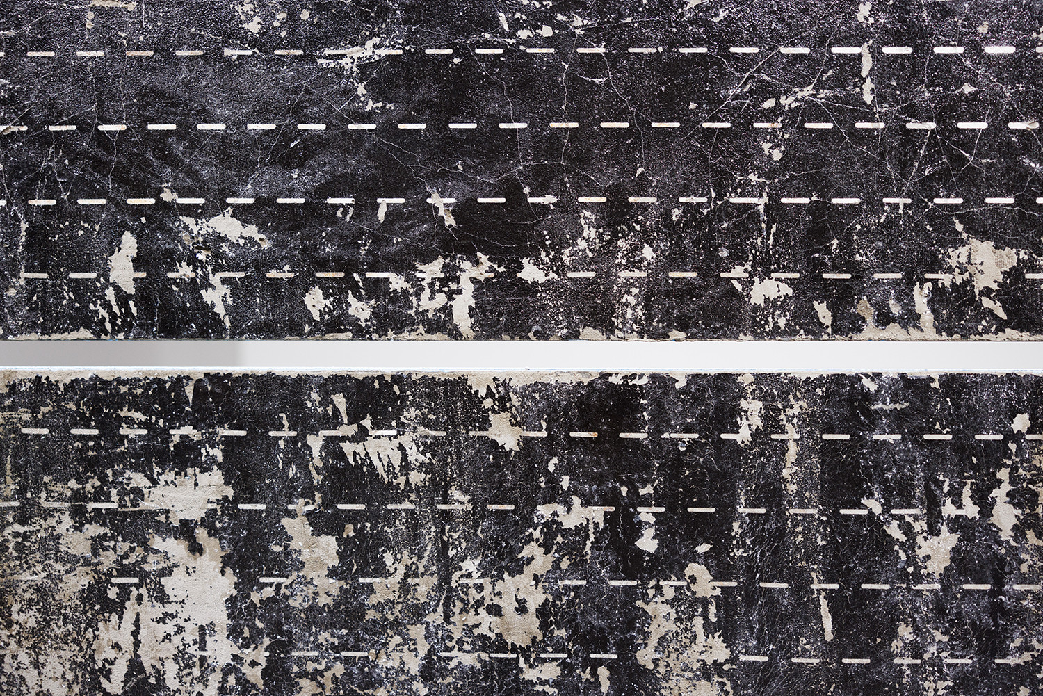 Tim Topić: About the Wall