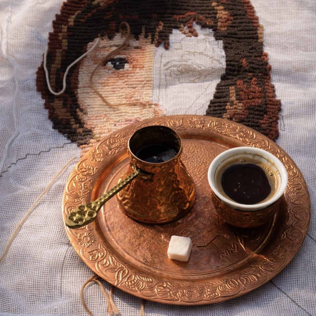 Emira Bećirović: Intertwined