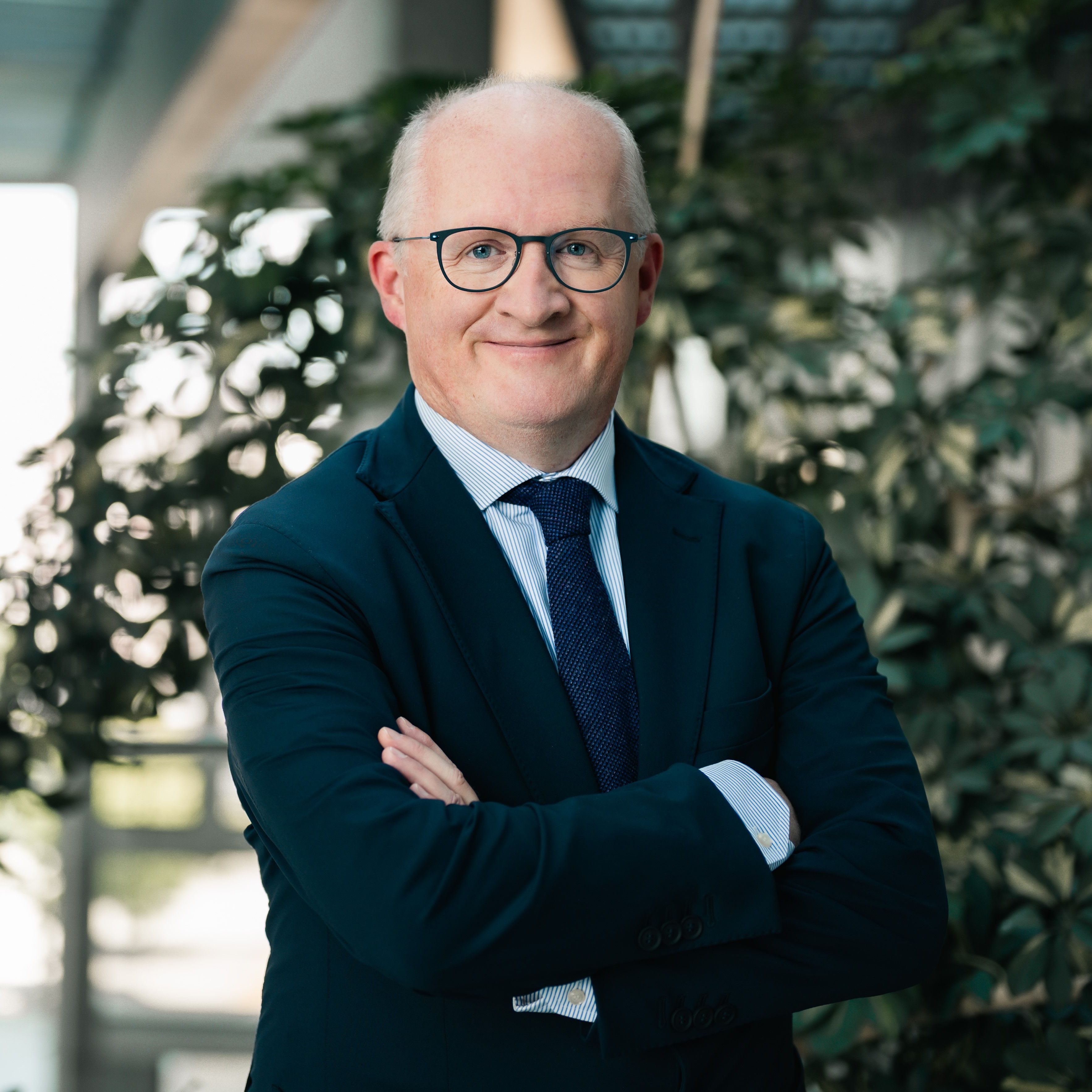 Portretna fotografija Philipa Lana, člana izvšilnega odbora ECB