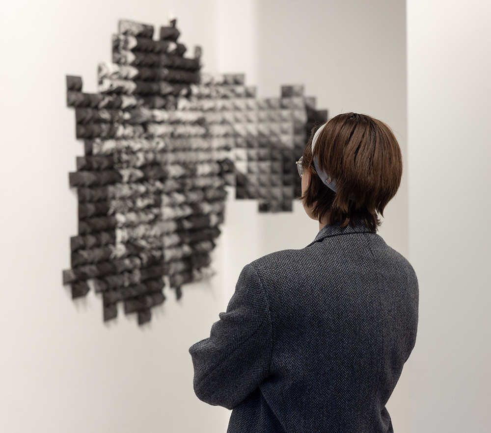 The mentor’s speech at the opening of the Offline exhibition