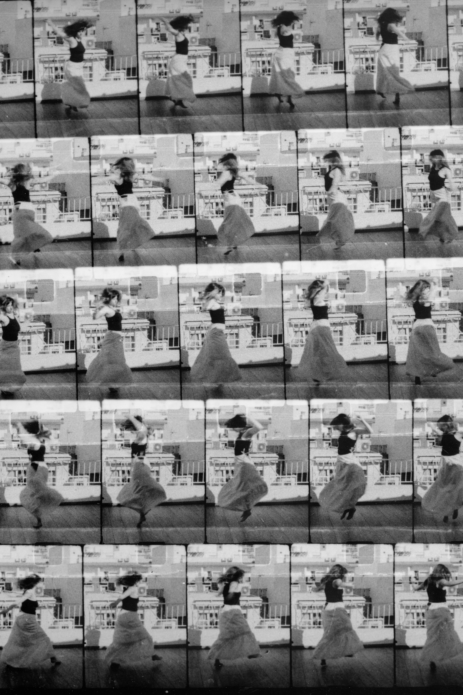 Iva Suhadolnik Gregorin: Clouds Move When I’m Still